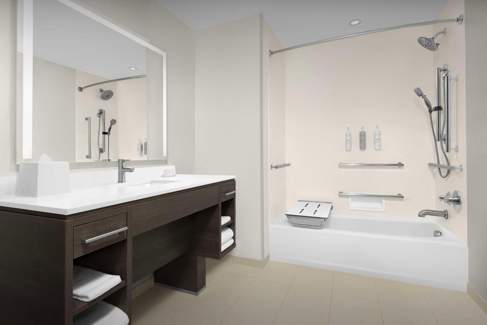 Home2 Suites By Hilton ฟอลส์เชิร์ช ภายนอก รูปภาพ