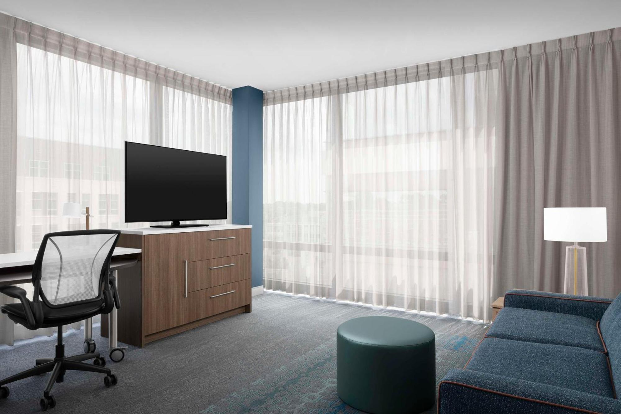 Home2 Suites By Hilton ฟอลส์เชิร์ช ภายนอก รูปภาพ