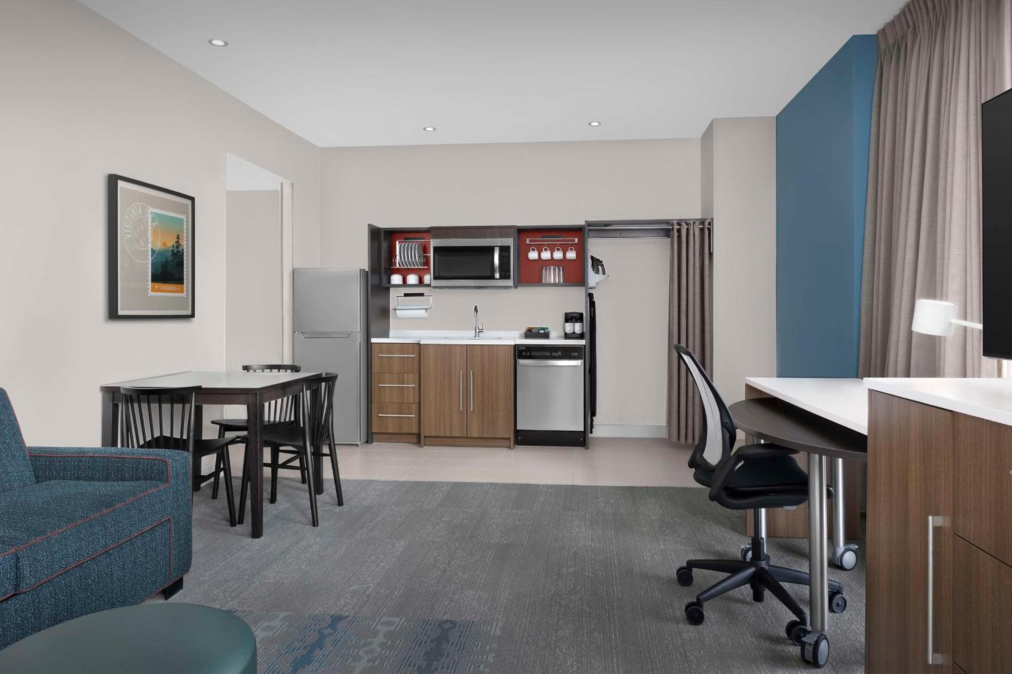 Home2 Suites By Hilton ฟอลส์เชิร์ช ภายนอก รูปภาพ